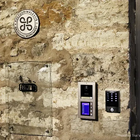 K&r Noblessner Sea Self Check-in *